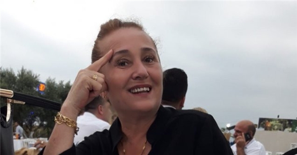 Nagihan Karadere’nin acı günü Ablası vefat etti Son Dakika Magazin