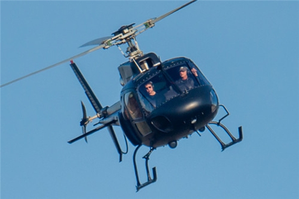 Görevimiz Tehlike 7'de aksilikler bitmiyor: Şimdi de Tom Cruise soyuldu!