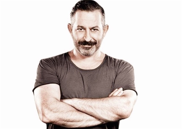 Filiz Akın hasta yatağından konuştu: Starlık beni terk etmeden ben onu terk ettim